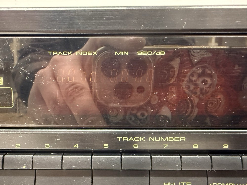 Pioneer Compact Disc CD Player PD-201 (NO REMOTE)