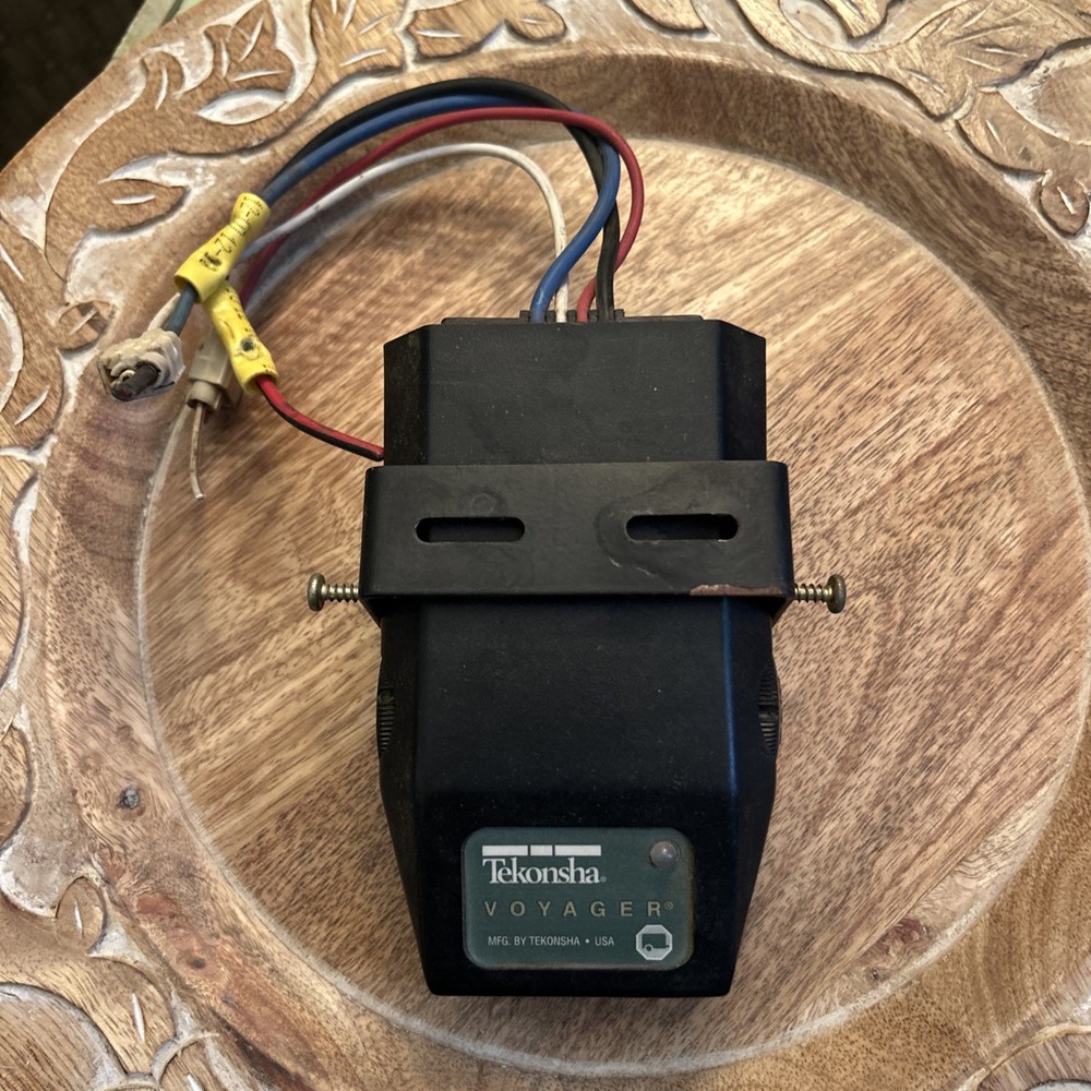 Tekonsha Voyager Brake Controller Control Module w/mounting bracket Pre-Owned