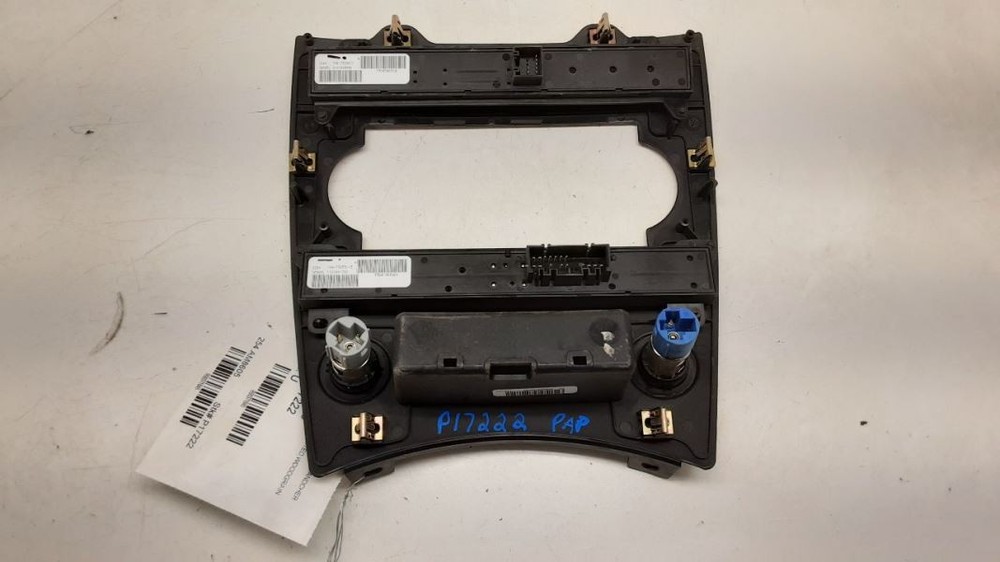 GRANDCHER 2005 Dash Bezel 371645