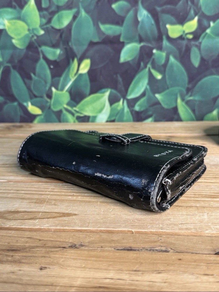 Inventec Besta Mini Invincible CD-859 Black Rechargeable Computer Dictionary