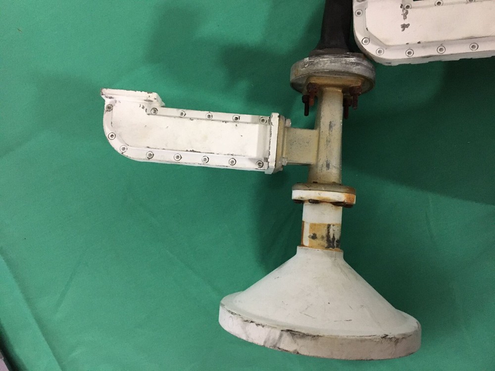 *LOT* C-Com CCom Satellite Systems Part 2930530-01