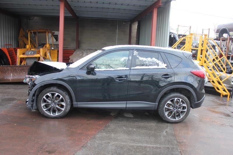 CX-5 2016 Camera/Projector 556660