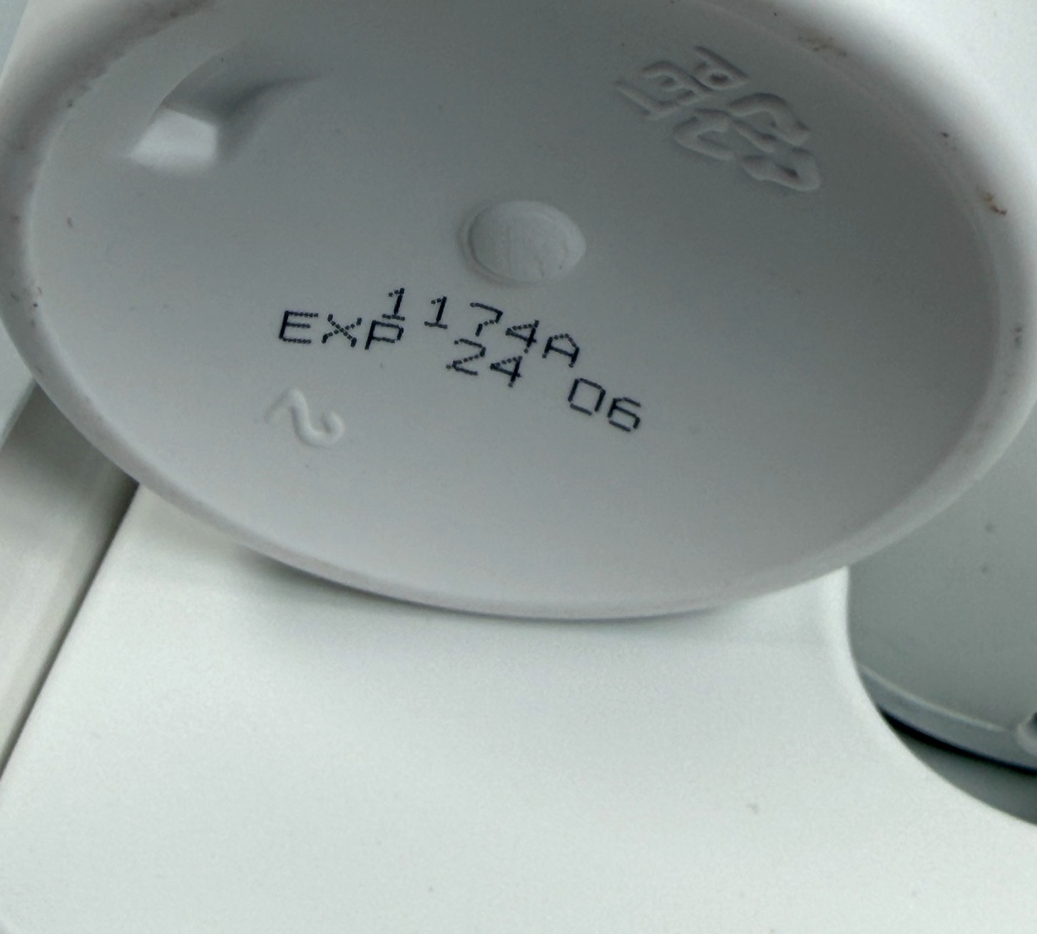 Nuface Petite Mini Facial Toning Device Pink + 10oz Aqua Gel +Brush NEW OPEN BOX