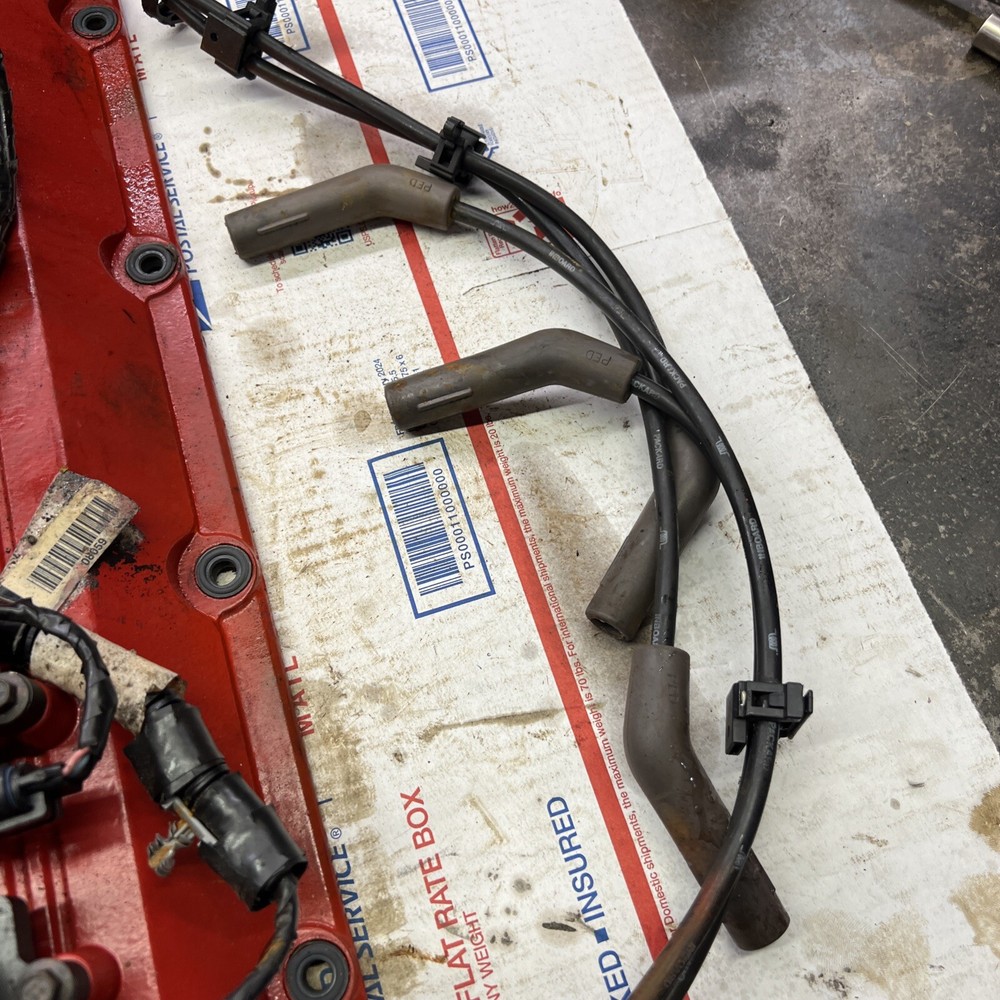 Volvo penta 8.1 Gi valve covers