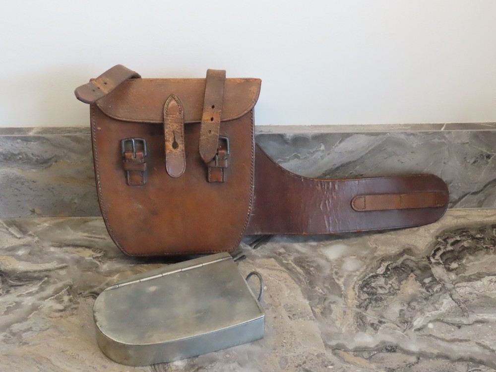 CE7: War Period Private Purchase Leather Holder with Sandwich Tin