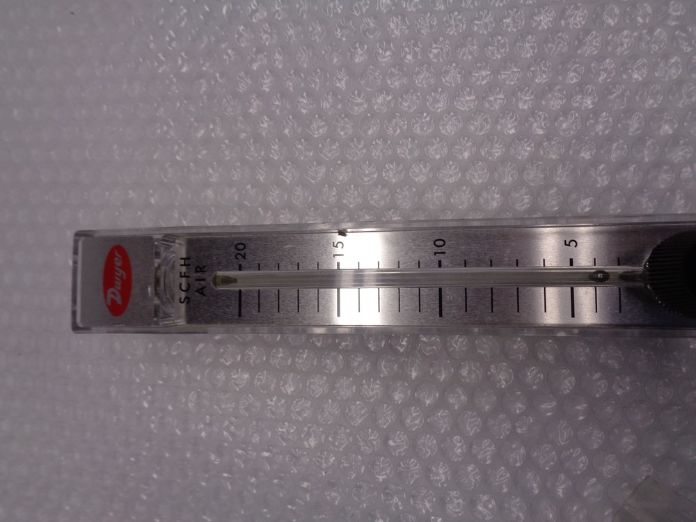 DWYER SCFH FLOW METER 5-20CFH NSNP
