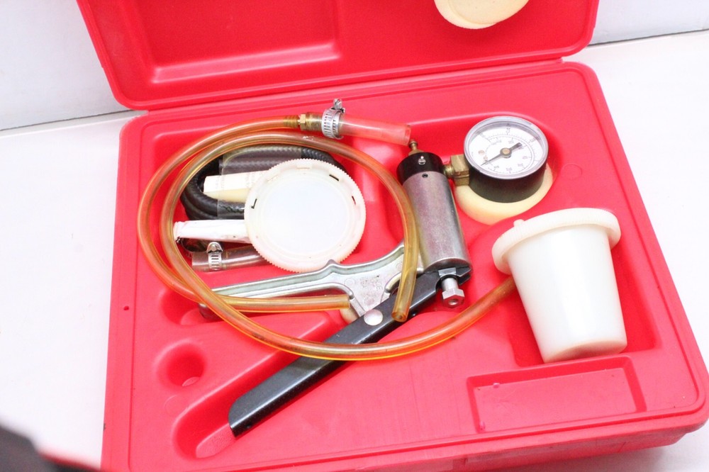 MAC TOOLS Vacuum Pump Kit / MV75200