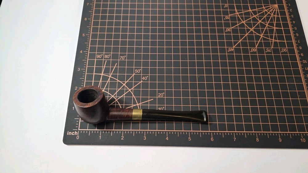 No Name estate pipe