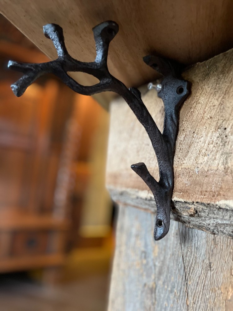 2 Rustic Cast Iron Shelf Bracket Wall Mount Hardware Brace Tree Branch Sculpture
