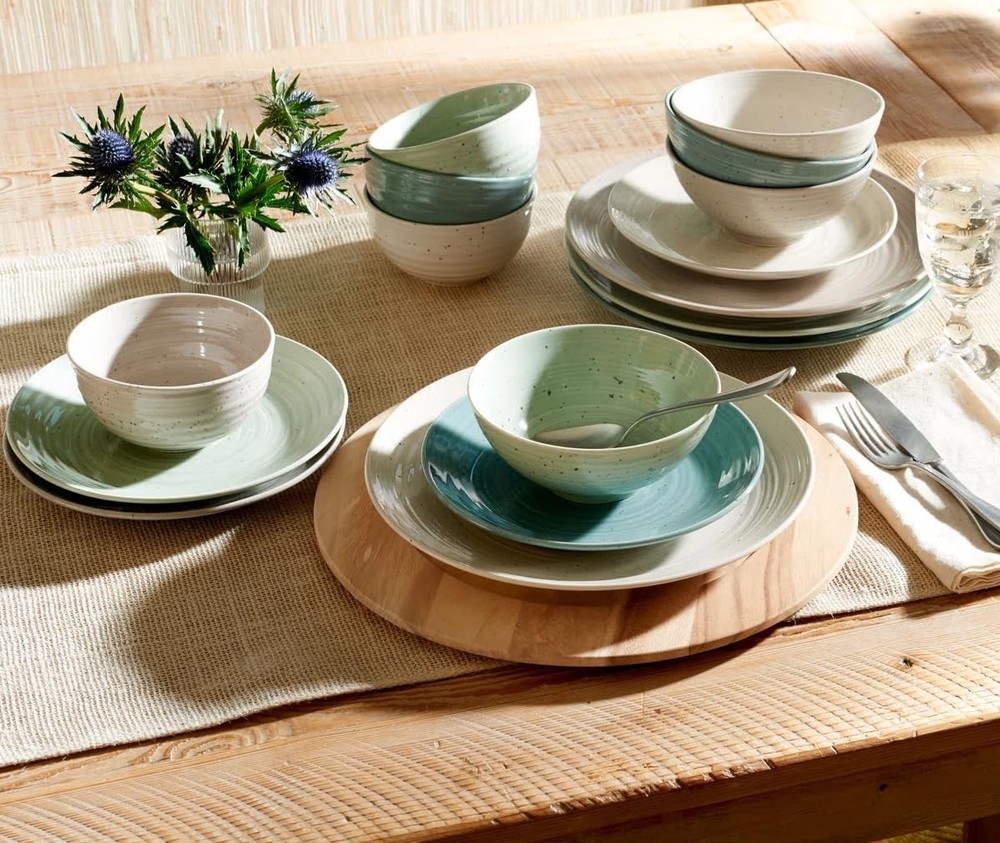 Sango Siterra Artist's Blend 16-Piece Stoneware Dinnerware Set Kitchen