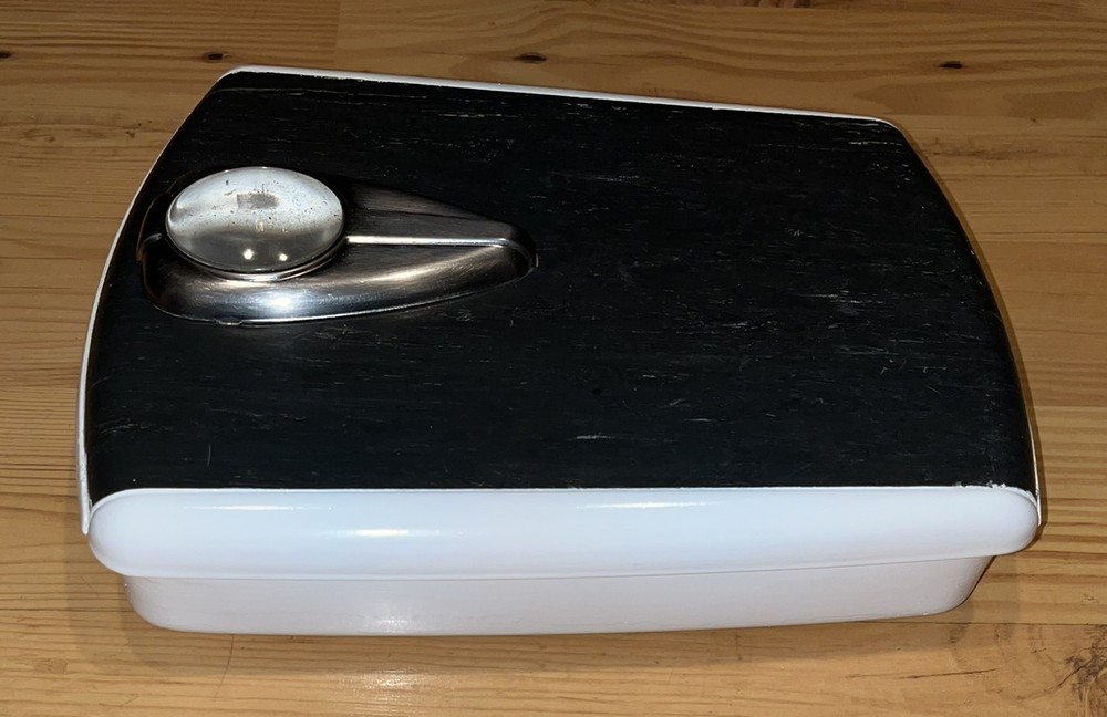 Vintage 1950's Borg Bathroom Scale
