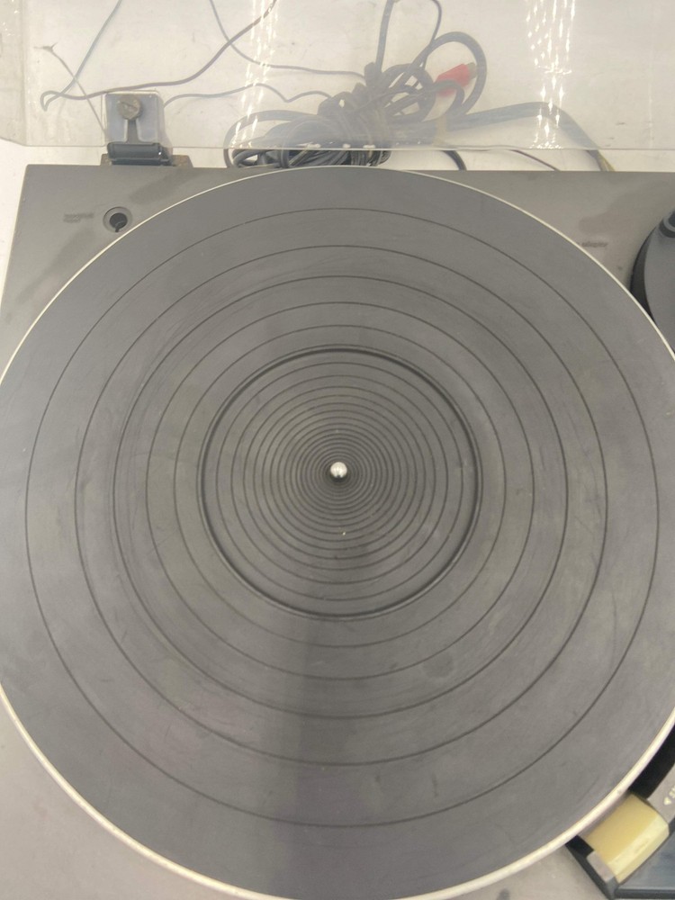 Technics By Panasonic SL-1900 Direct Drive Automatic Turntable System