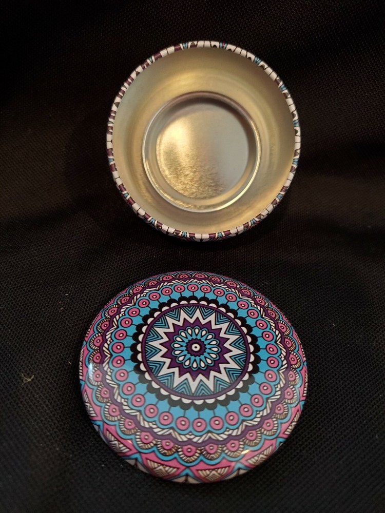 4 Empty Candle Tins with Lids 2.2 oz