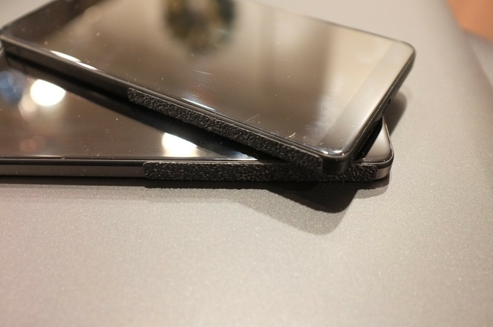 UNIVERSAL PHONE GRIPS, Fits iPhone/Android, Textured Rubber, 2 Sizes