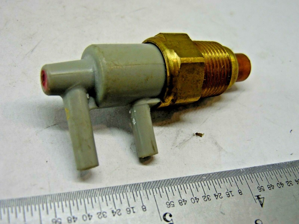 SIVAN PVS35 Ported Vacuum Switch NEW VINTAGE