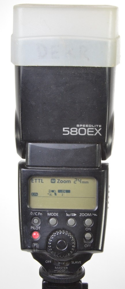 Canon Speedlite 580EX  Tested, Works, diffuser, new batteries