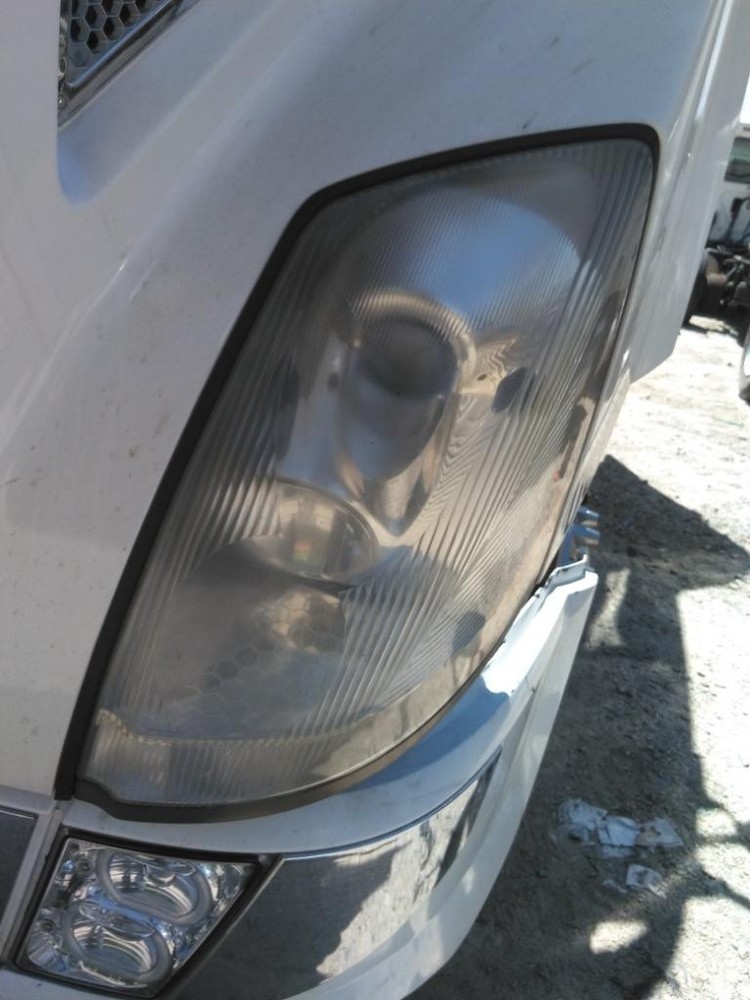 For 2017 VOLVO VNL HEADLIGHT Left ,  GA