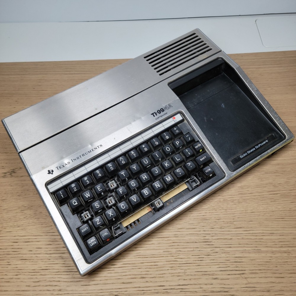 Texas Instruments TI-99/4A (PHC004A) Vintage Home Computer MISSING KEYS UNTESTED