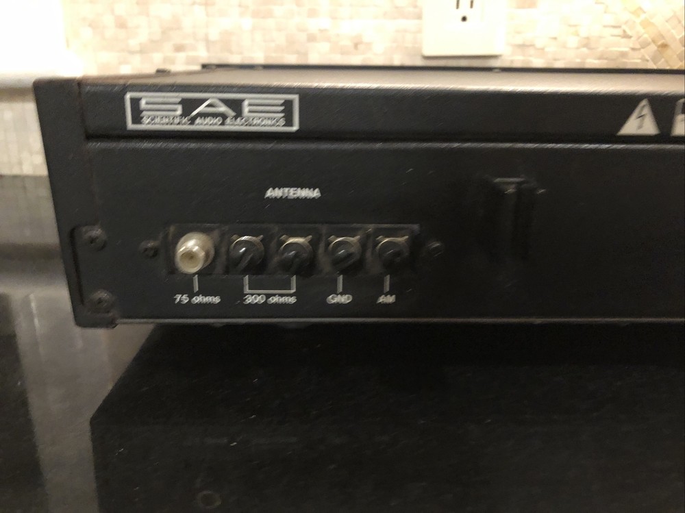 SAE T102 Computer Direct Line Digital Tuner Perfect Working Condition