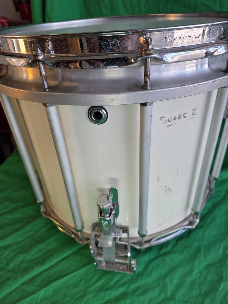Pearl 15" Marching Snare Drum