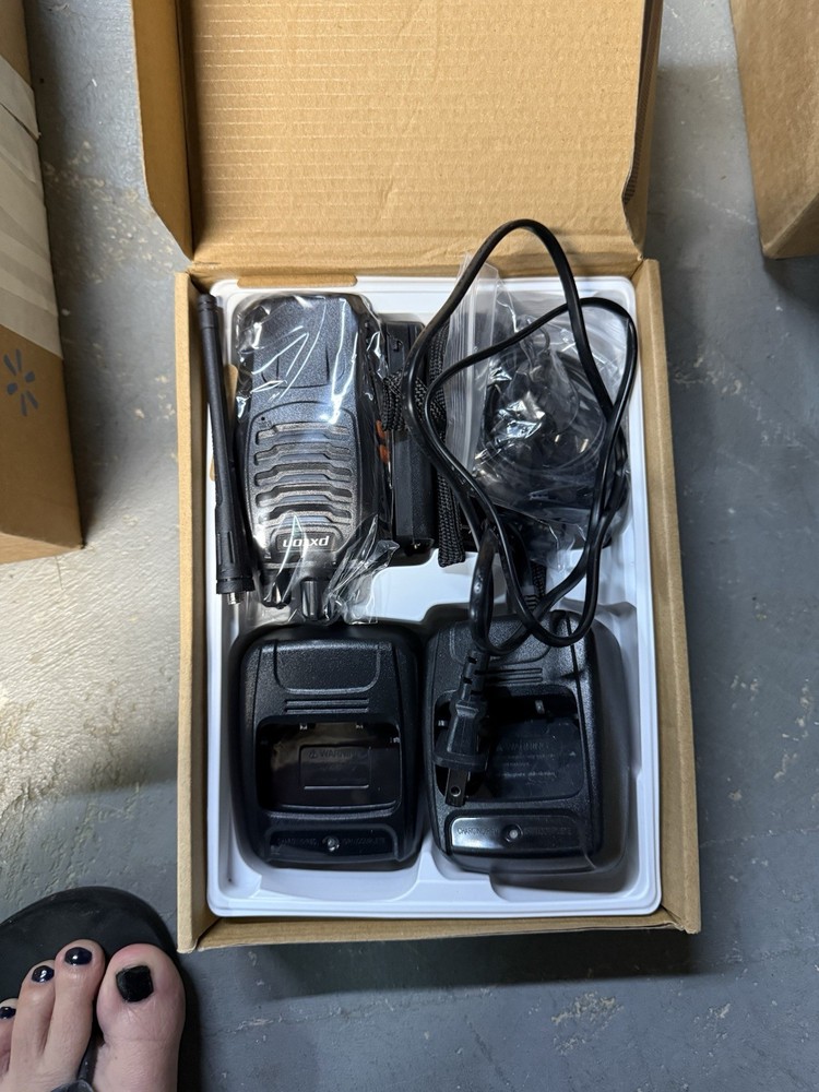 4 2 Way Radios PXTON brand