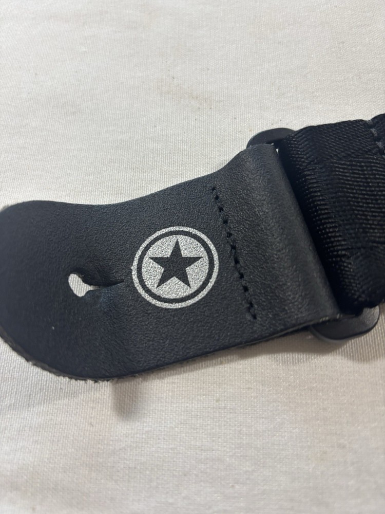 Road Runner Woven Nylon Guitar Strap 2" Fully Adjustable Black
