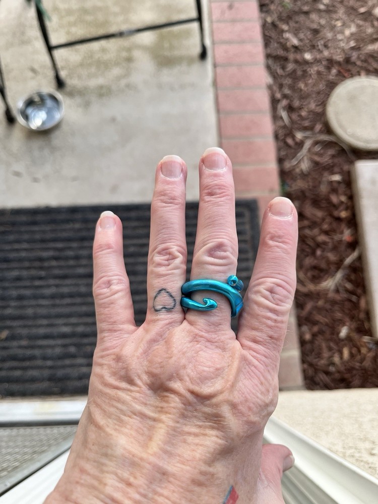 Knitting Needle Ring Blue