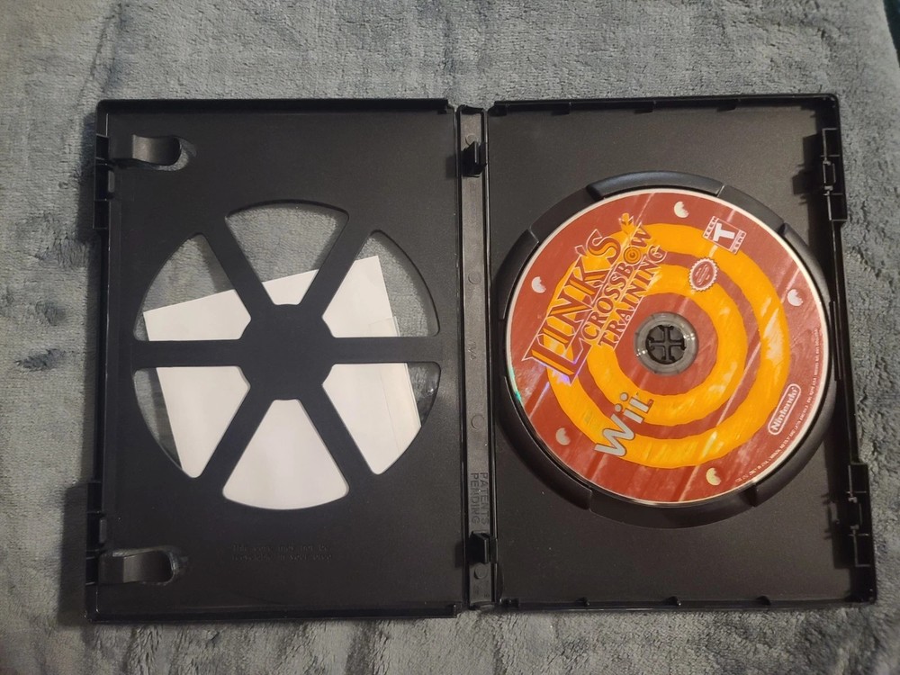 Wii Link's Crossbow Training, EMPTYMario Kart DS box W/manual, EMPTYGameCube box