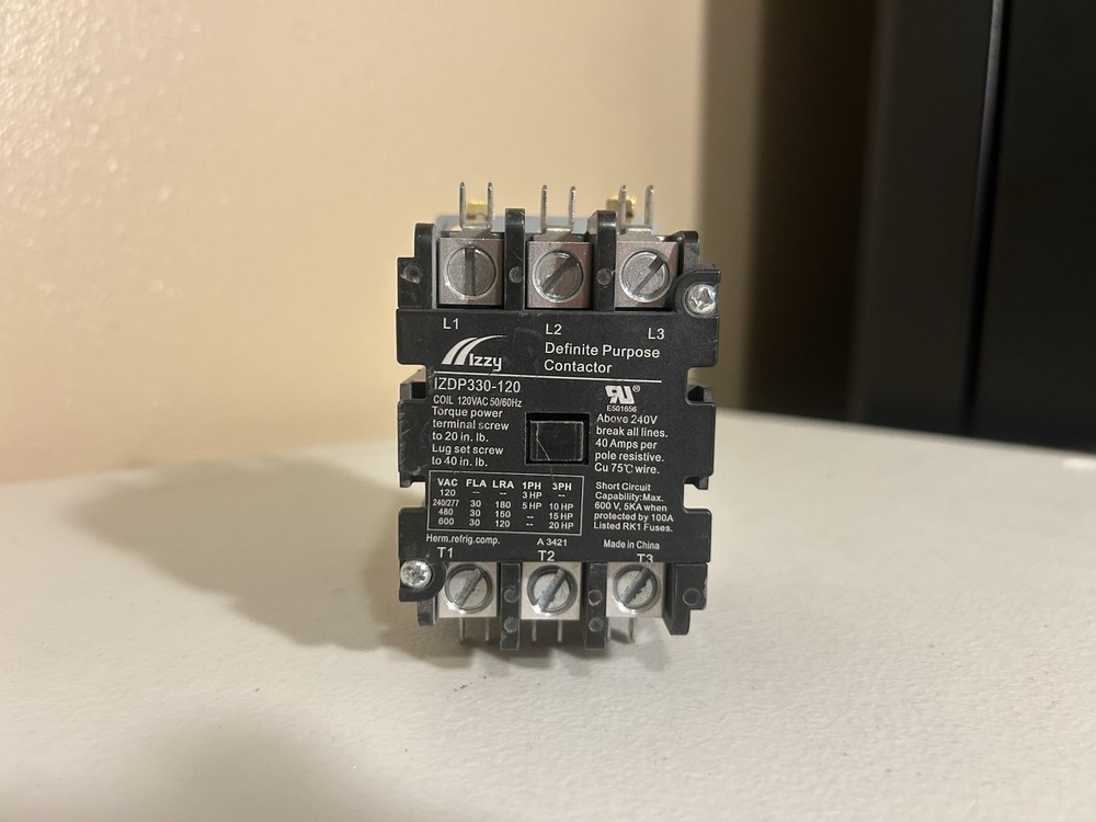 NEW Izzy IZDP330-130 Definite Purpose Contactor