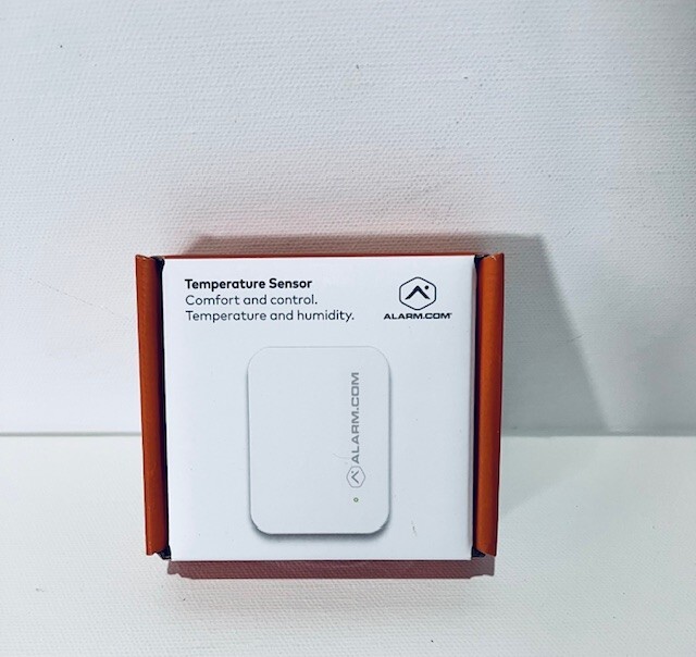 Alarm.com ADC-S40-T Temperature - Humidity Sensor