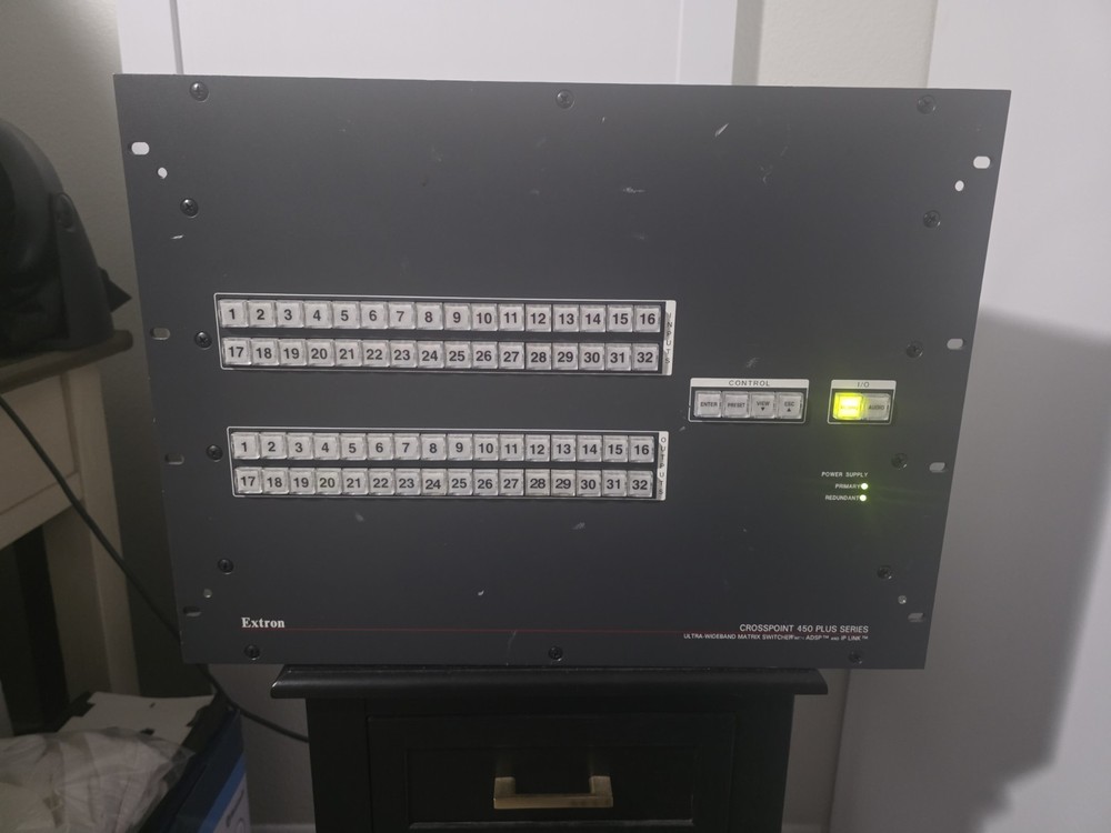 Extron Crosspoint 450 Plus 2412 HV Matrix Switcher