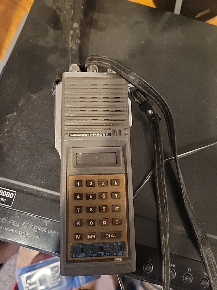 Yaesu FT-208R Handheld Transceiver NOT WORKING