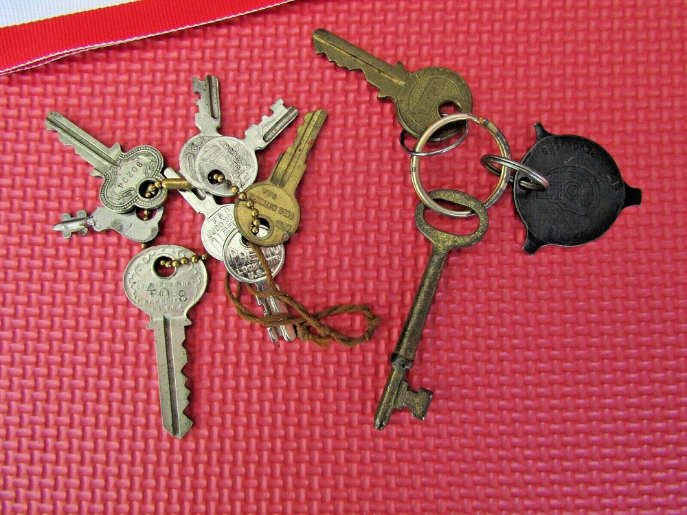 antique key set & colt revolver tool
