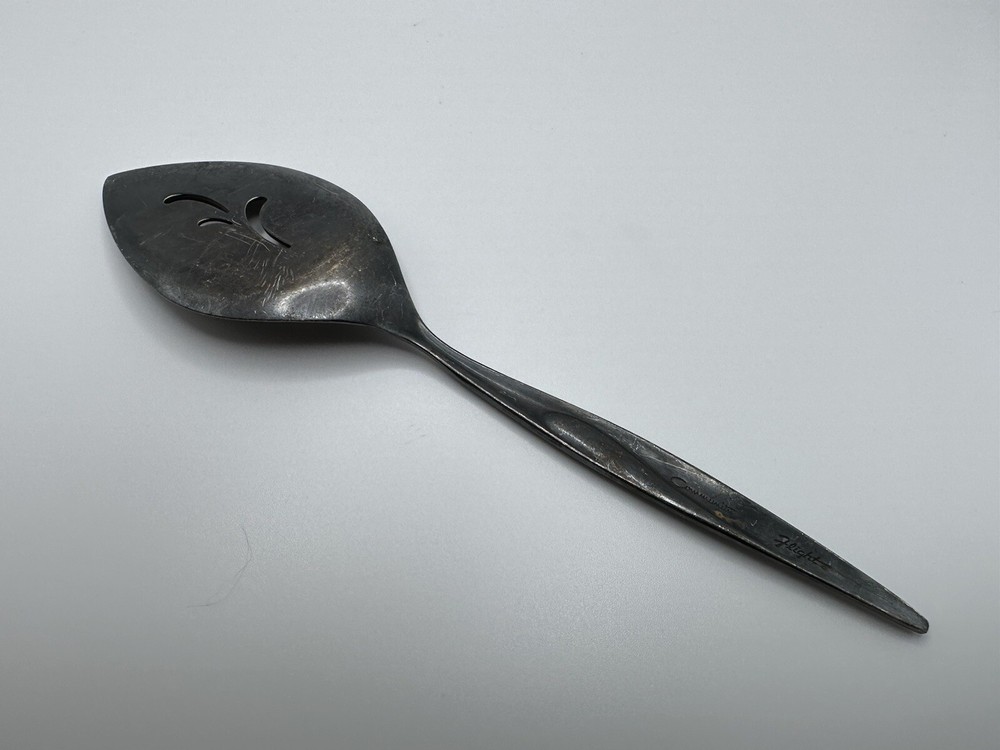 Vintage Community Flight Silver plate Pie Server 8.75”