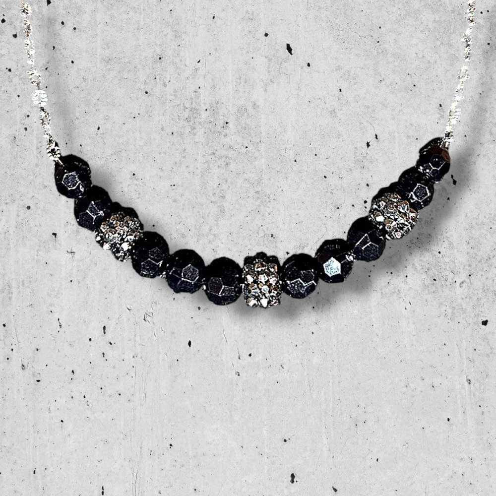 Sweet Haven Black Necklace