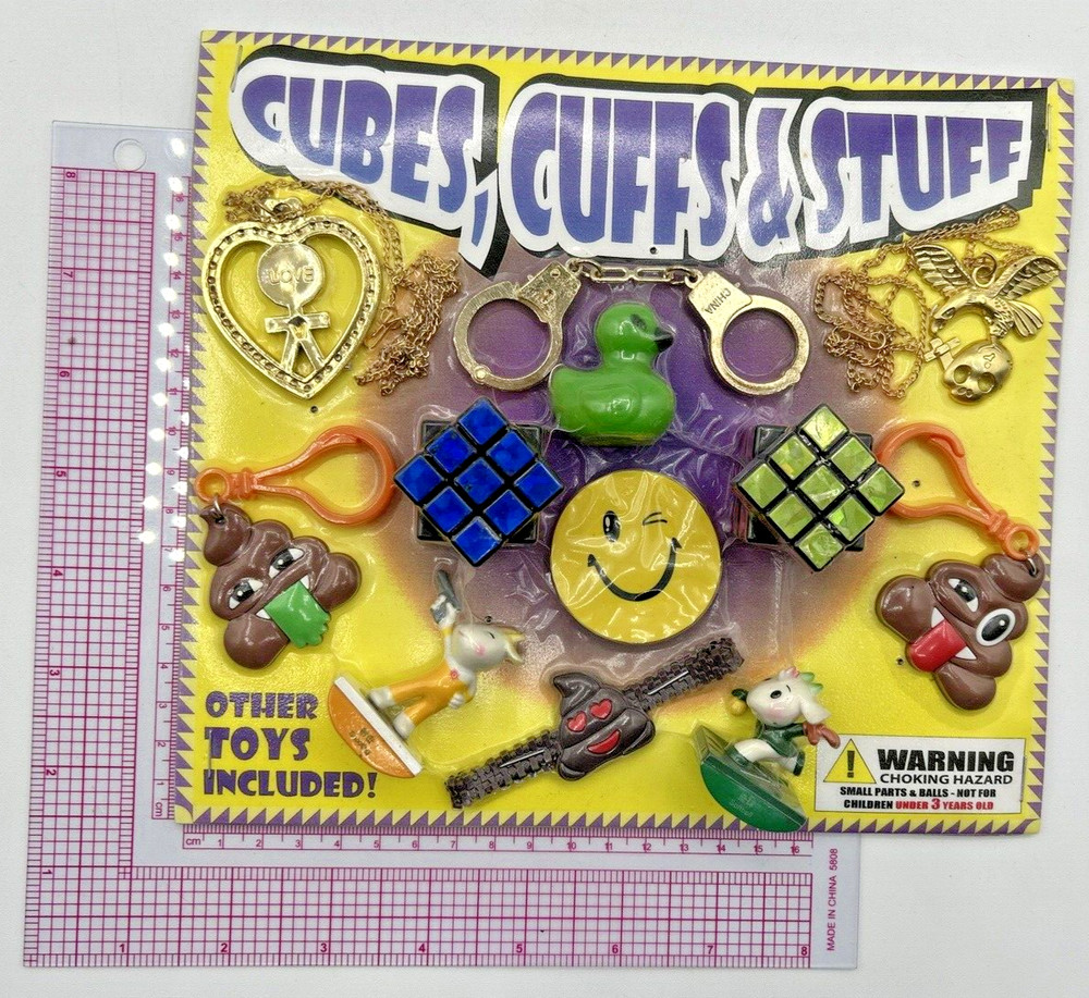Vintage Vending Display Board Cubes, Cuffs & Stuff 0145