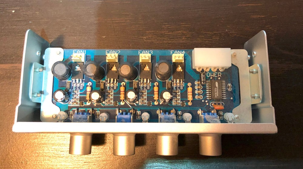 Vintage Vantec Nexus PC Computer Fan Speed Controller - NXP-201-SL Metal Silver