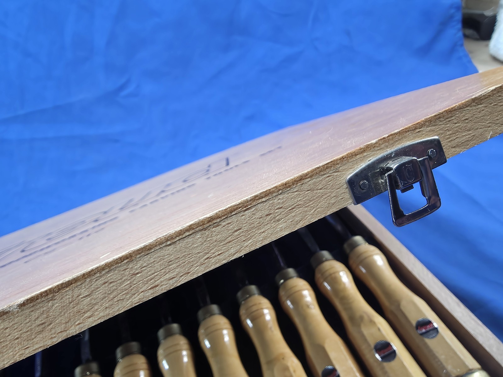 Vintage FREUD CS-112 12-Piece Woodworking Carving Chisel Set