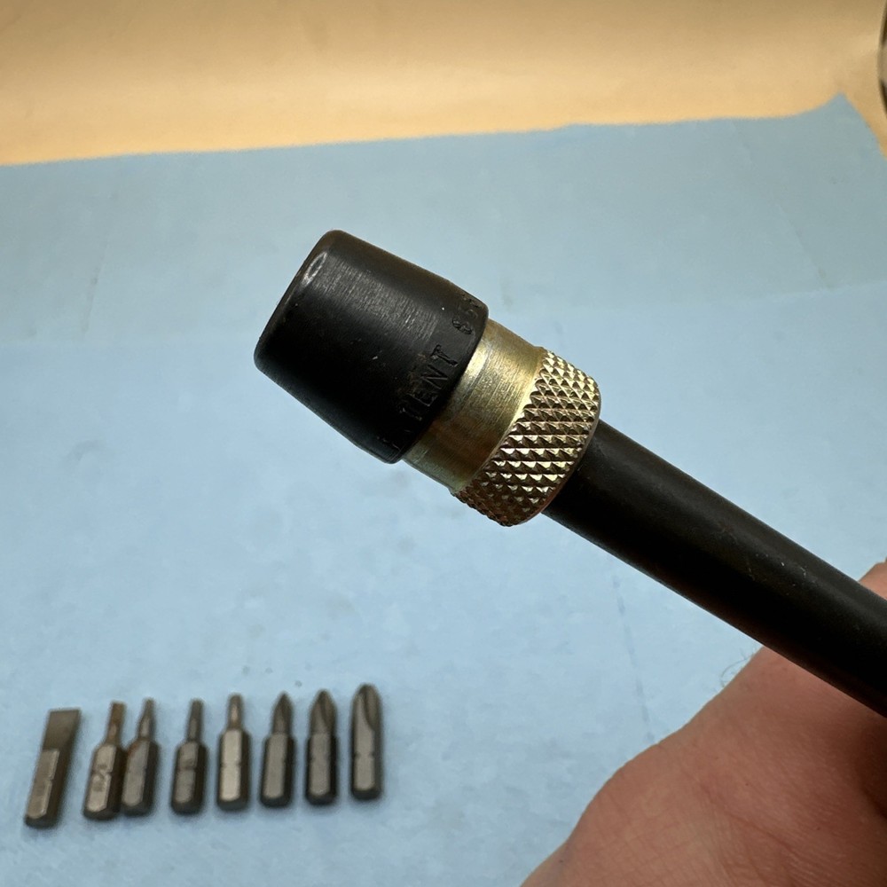 Ideal Industries Quick Change Bit Screwdriver W/ 8 Bits