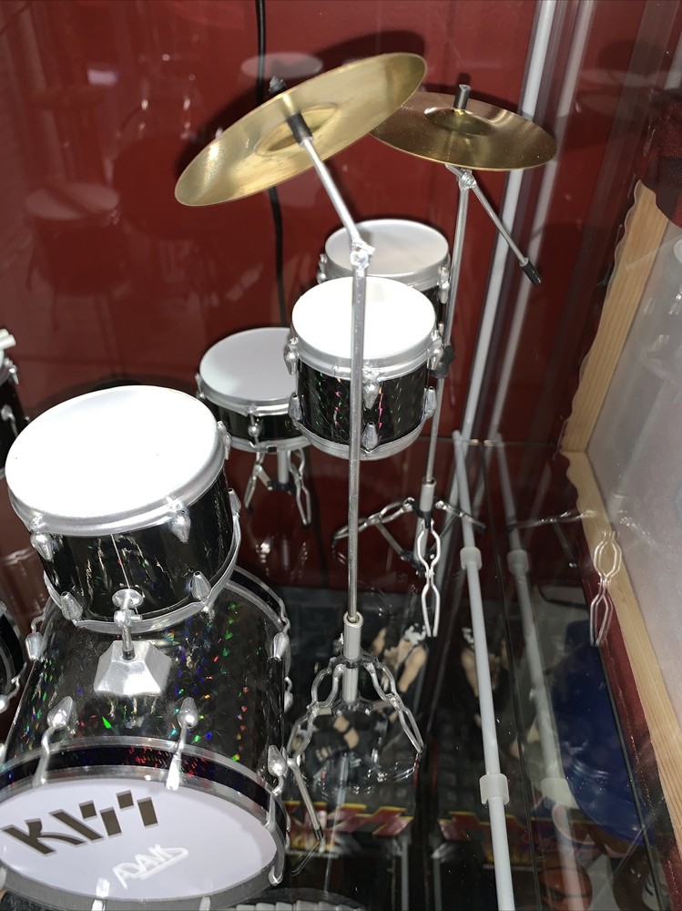 Kiss Memorabilia Rare Mini Drum Set