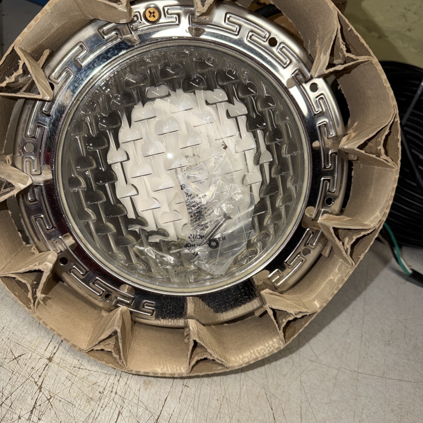 Pentair 78456300 Amerlite Pool Light 120V 500W 100’ Cord SS Face Ring – Open Box