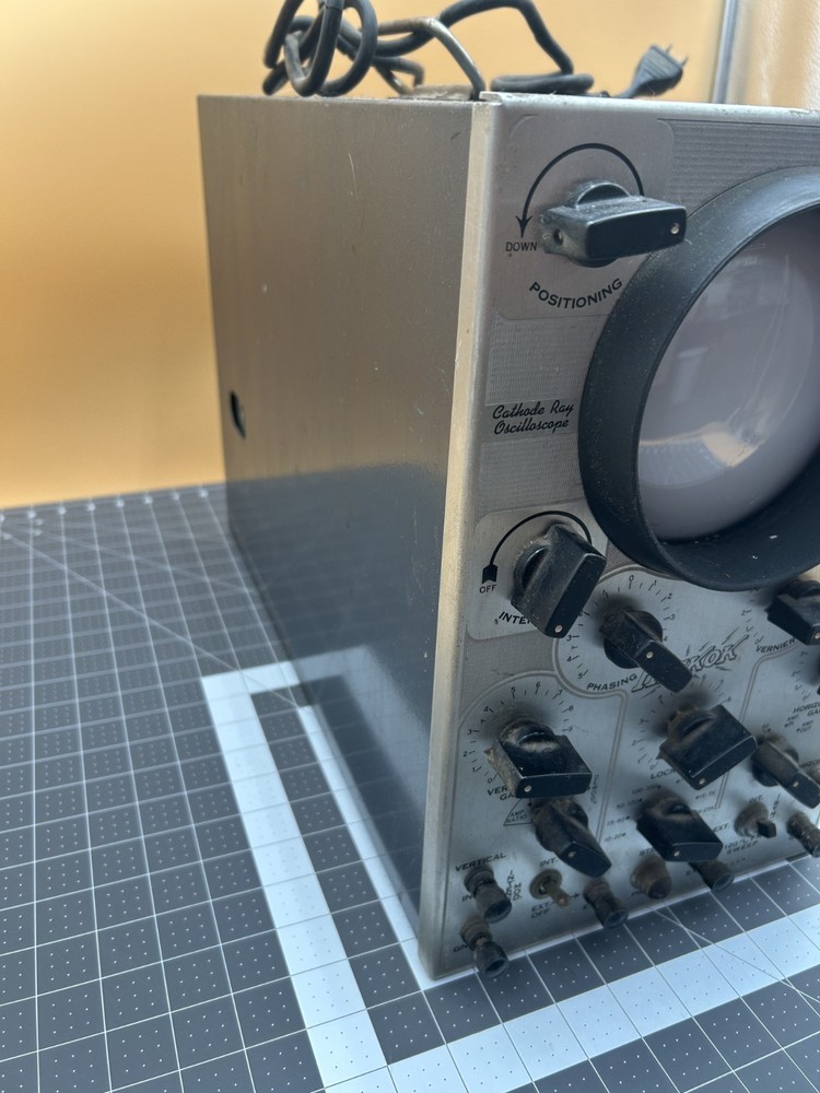Hickok 195-B Cathode-Ray Oscilloscope