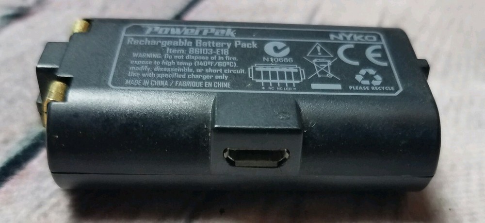 Nyko 152808 0106 Rechargeable Controller Battery Power Pak