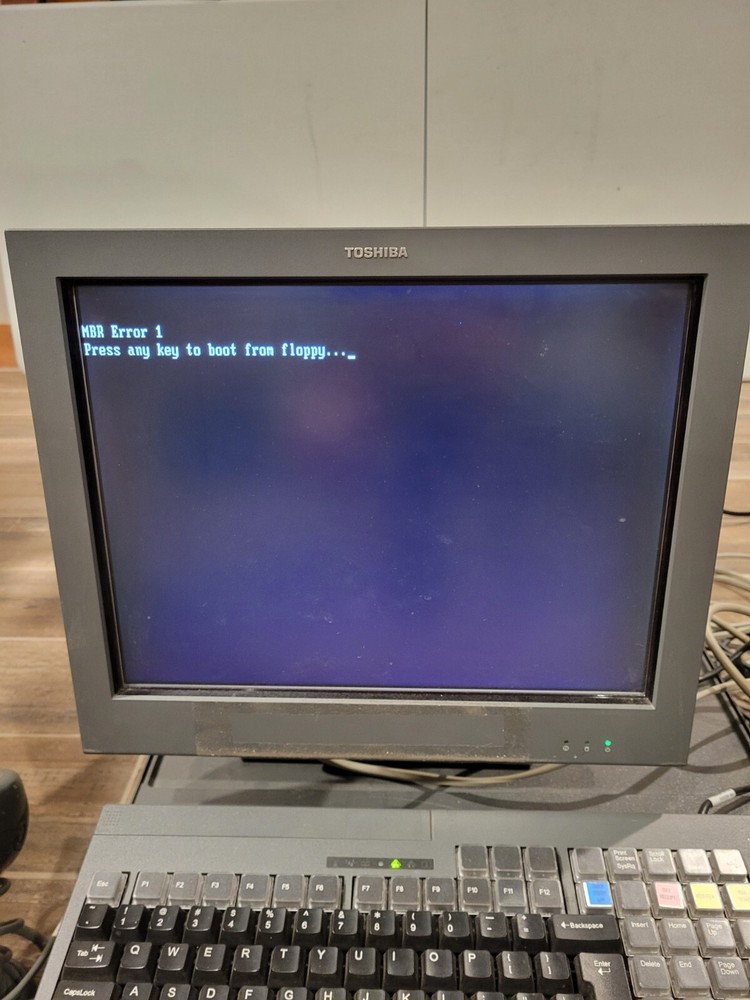 Toshiba 4852-570 Complete POS System w Barcode Scanner, Printer, Terminal Reader