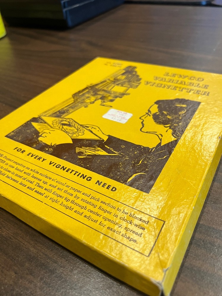 Lewco Variable Darkroom Vignetter