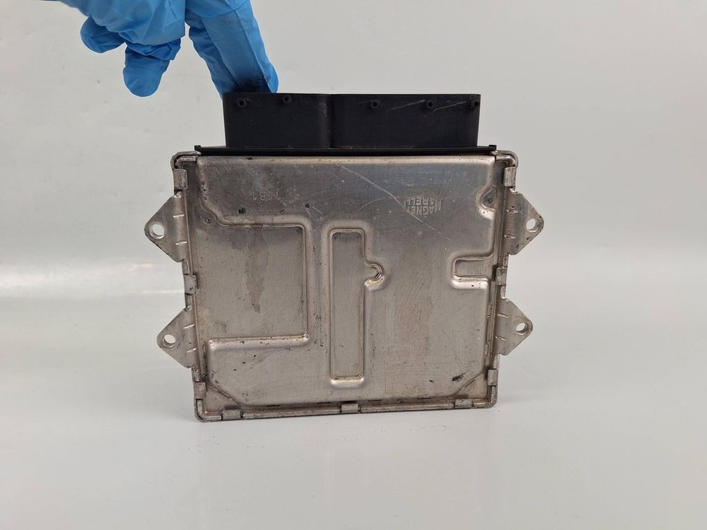 Fiat Panda II 2008 Engine Control Module 51896811 kW BVV319