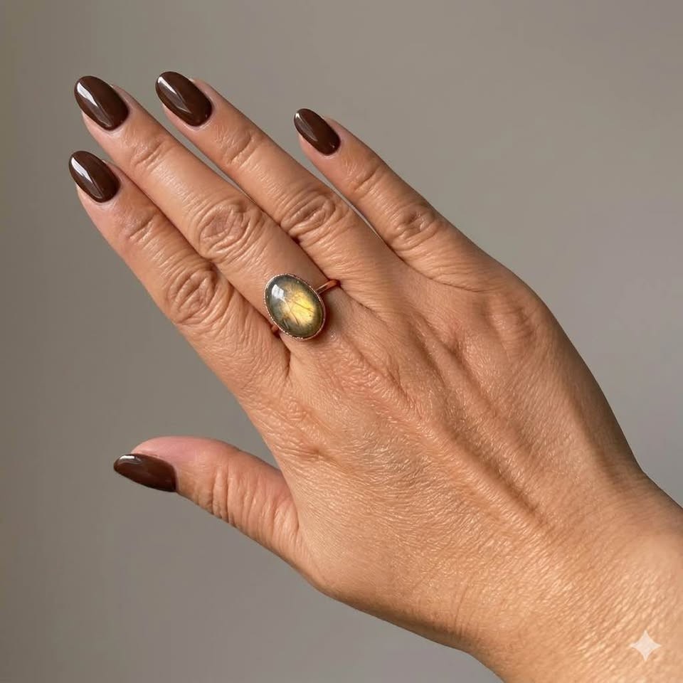 Handmade Labradorite Cabochon Copper Ring - 6