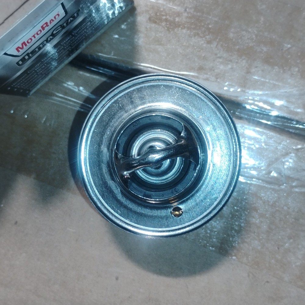 5228-195JV Engine Coolant Thermostat