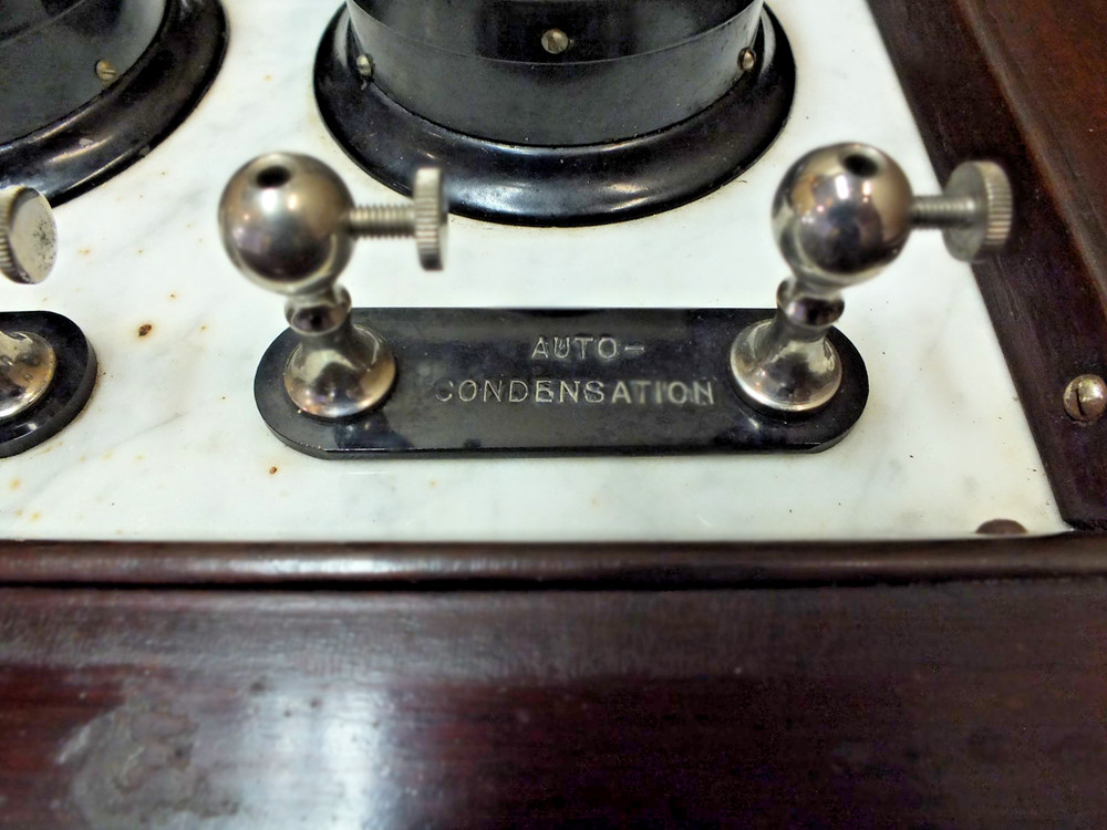 Antique Dynelectron Physicians Device with Atomic Force Control Panel c1913