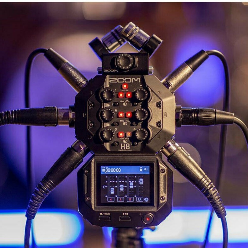 ZOOM H8 Portable Live Podcast Multitrack Field Recorder Interface with Apps